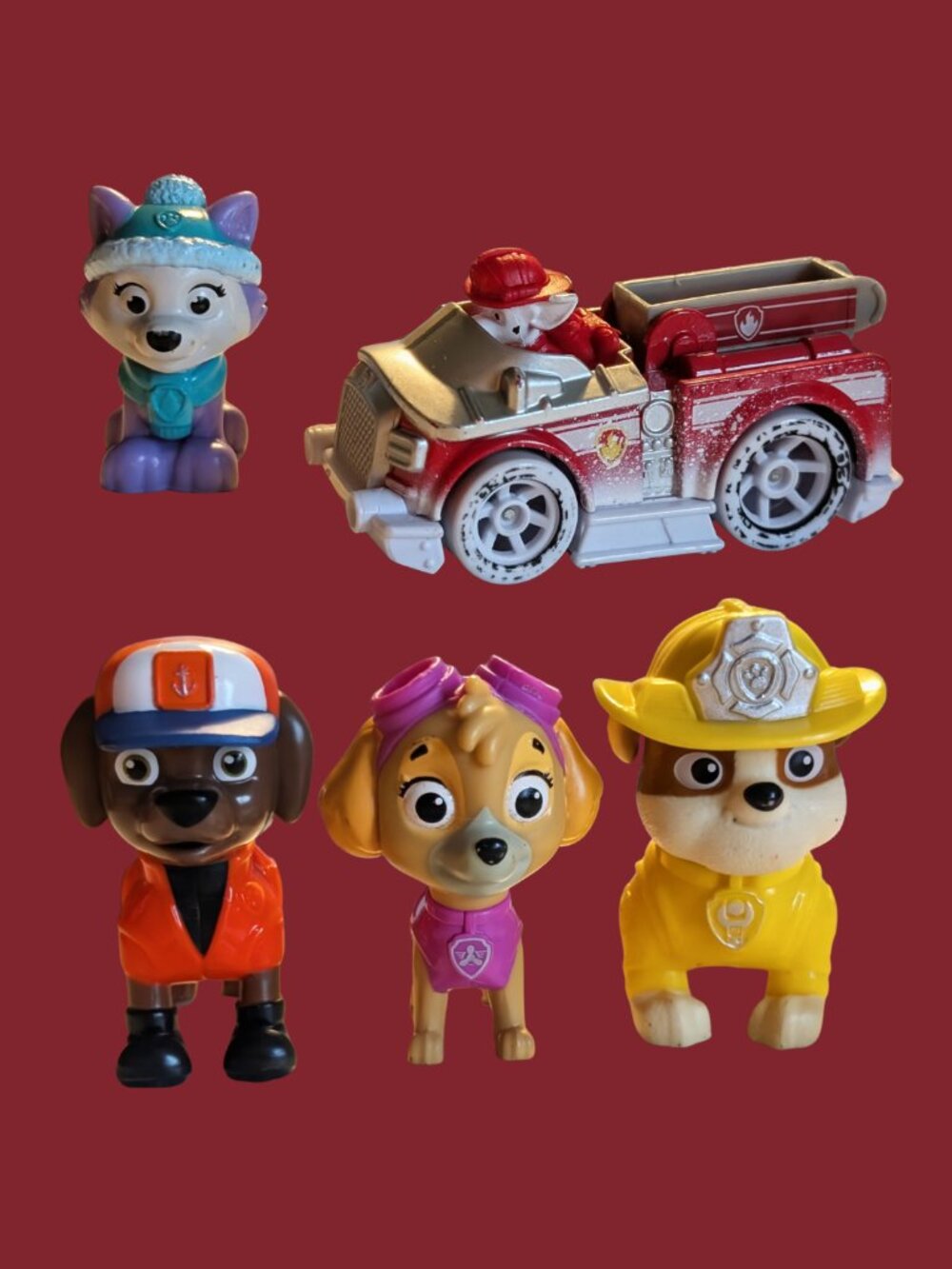BOGO Paw Patrol Bundle of 5 Various Figures Fire Engine